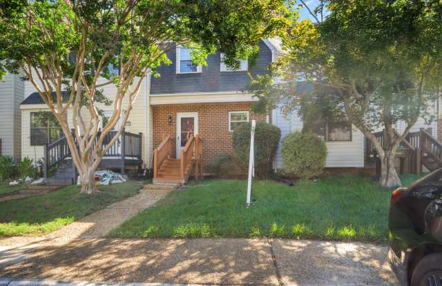 Inviting Skiffes Creek Townhome in Williamsburg – Don’t Miss Out! - 1628 Angel Court, James City County, VA 23185