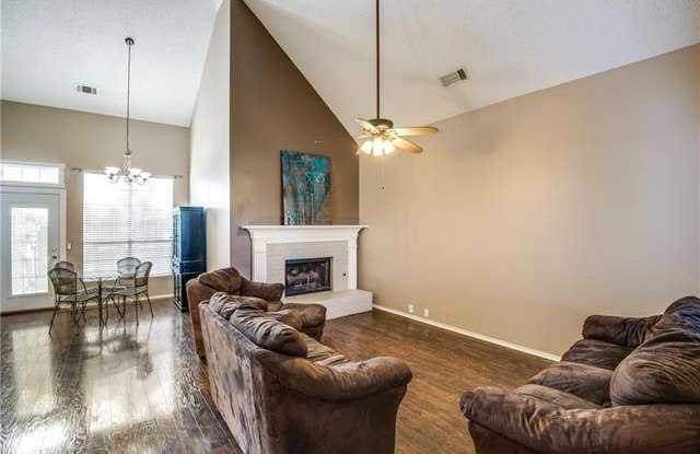 6716 Gamay Circle Gallery 2