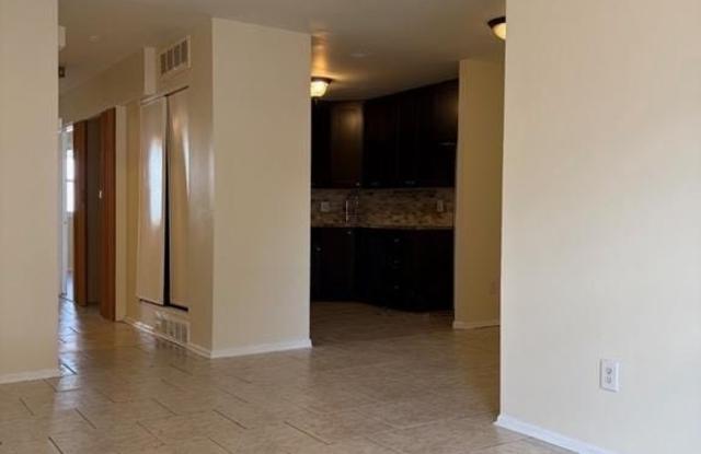 2823 NORCROSS LANE Gallery 1