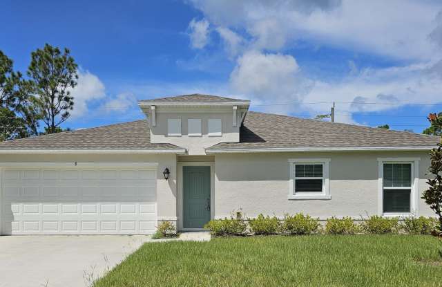 ******Beautiful 4/2 Home in Palm Coast ******** - 8 Sedan Place, Palm Coast, FL 32164