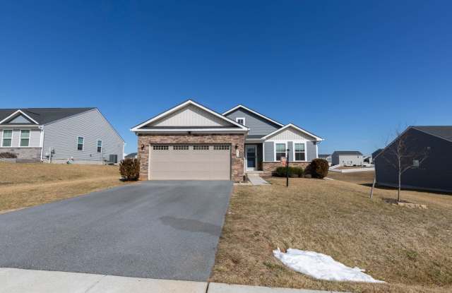 3 bed, 2 bath Single Family Home in Hedgesville, WV photos photos