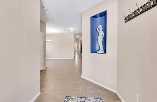 1107 Dickenson Drive Gallery 3