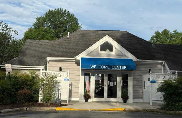 3179 SUMMIT SQUARE Drive unit: 2-B5 - 3179 Summit Square Drive, Oakton, VA 22124