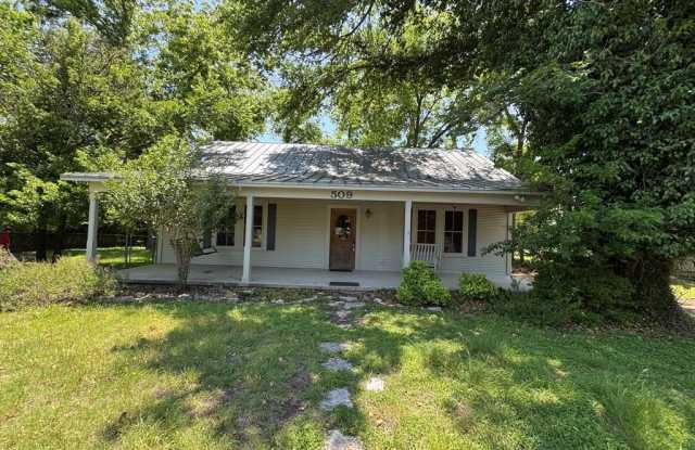 509 W Creek St photos photos