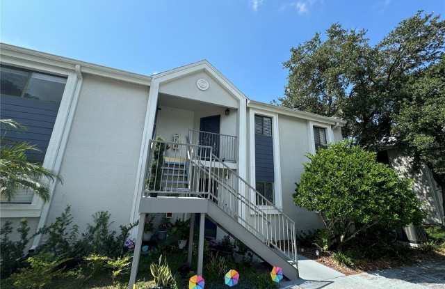 7602 TIMBERSTONE DRIVE - 7602 Timberstone Drive, Town 'n' Country, FL 33615