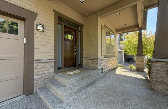 3Bd/ 2.5Ba North Bethany Home ~ 2 Car Garage, Fenced Backyard, Fabulous Kitchen Gallery 4