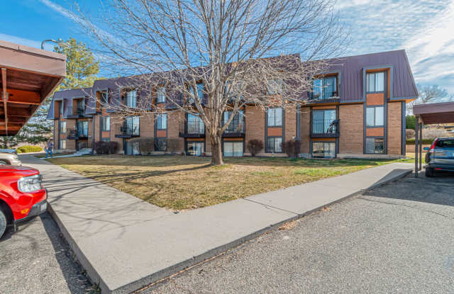 Bright & Spacious 1BD/1BA Top-Floor Unit with Stunning Views! photos photos Bright & Spacious 1BD/1BA Top-Floor Unit with Stunning Views! photos photos