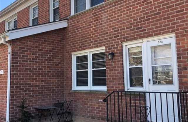 248 Glenbrook Road Gallery 3
