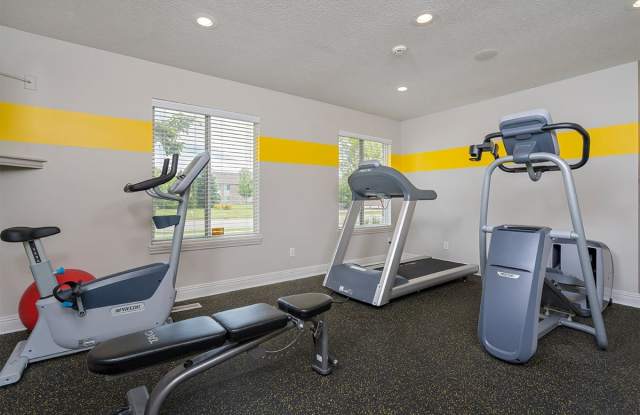 Beacon Lake Apartments Gallery 4