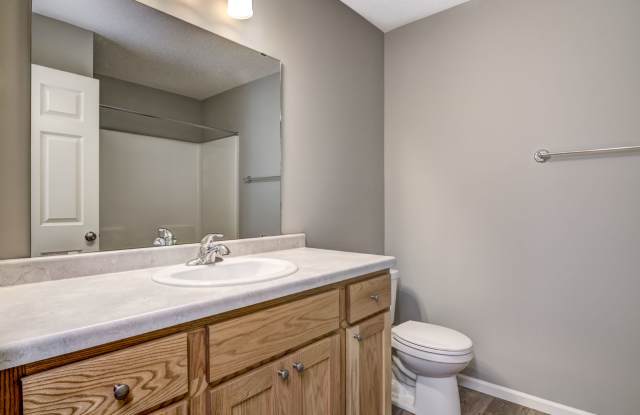2 Bedroom Town Home Gallery 4