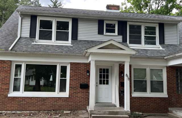 818 North Monroe Street - 818 North Monroe Street, Albion, MI 49224