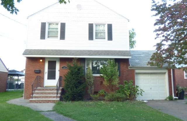 26 Edison St - 26 Edison Street, Clifton, NJ 07013