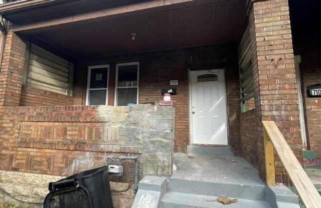 708 Webster Ter photos photos