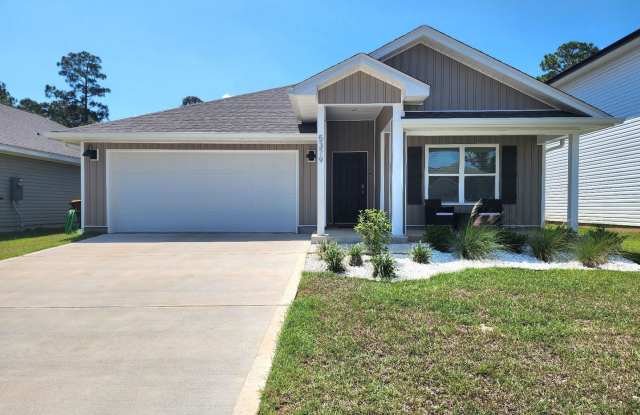 Almost Brand New 4 Bedroom, 2 Bath located in the heart of Pace! photos photos