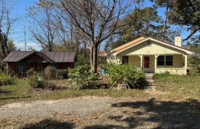 17 Lewis Higgins Dr photos photos