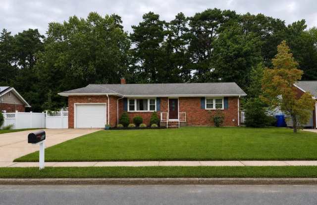 842 Regency Court Gallery 1