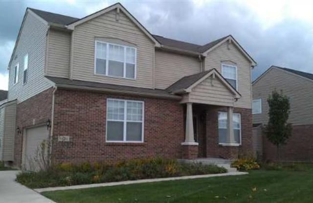 14186 Red Pine Dr - 14186 Red Pine Drive, Sterling Heights, MI 48313
