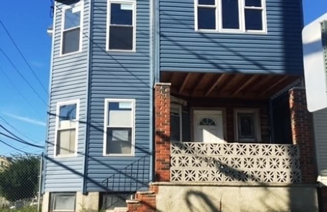187-189 HALEDON AVE - 187-189 Haledon Avenue, Paterson, NJ 07522