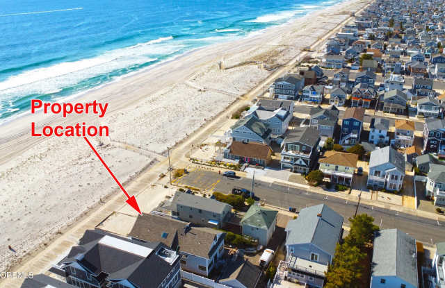 304 Oceanfront Gallery 4