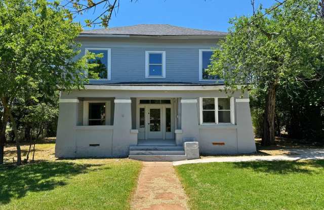 Grand 2-story home downtown! photos photos