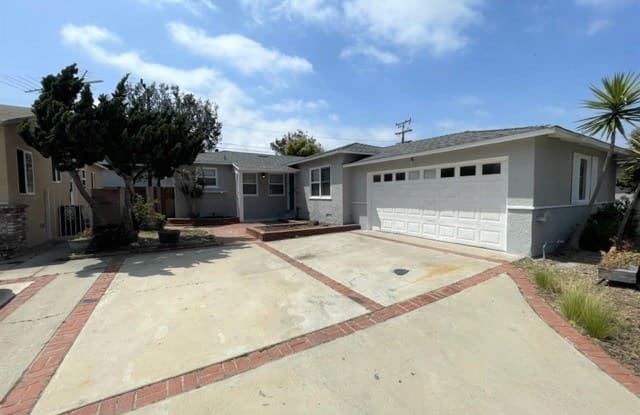 13511 Glasgow Place - 13511 Glasgow Place, Hawthorne, CA 90250