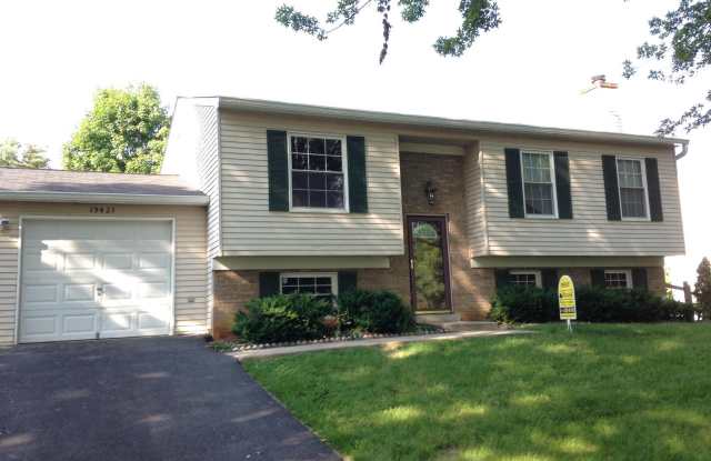 13421 WINTERSPOON LANE - 13421 Winterspoon Lane, Germantown, MD 20874