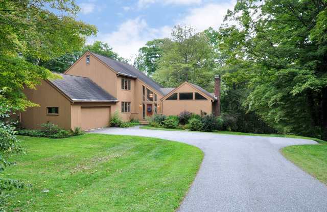 335 Norfolk Road - 335 Norfolk Road, Litchfield County, CT 06759