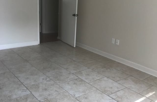 1318 Wellington Drive Gallery 3