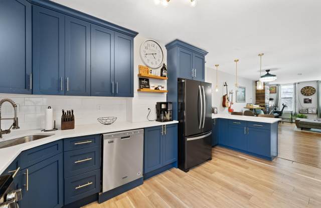 531 MADISON ST photos photos