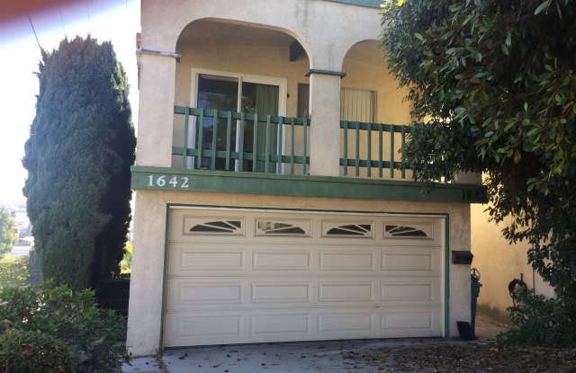 1642 Carlson Lane Gallery 3