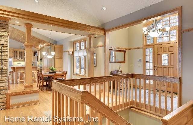 5920 Hardscrabble Circle Gallery 3