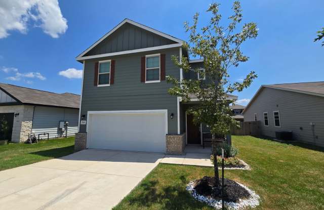 3/2.5/2 with game room in Hiddenbrooke/Off HWY 46 & Near I10 / Fridge, Washer & Dryer Included / Fenced in Backyard / Community Parks photos photos