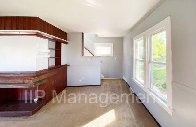 5463 Clement Avenue Gallery 4