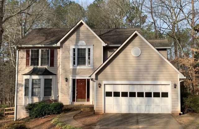 12090 Wallace Woods Ln - 12090 Wallace Woods Lane, Alpharetta, GA 30004