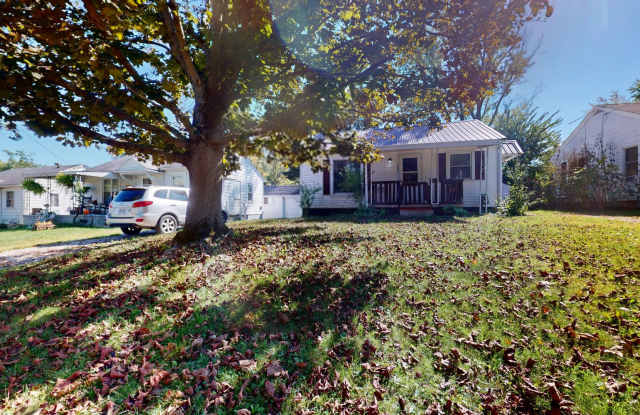 Cute Single story ranch with basement, 1 car garage - 681 Burns Street, Mansfield, OH 44903