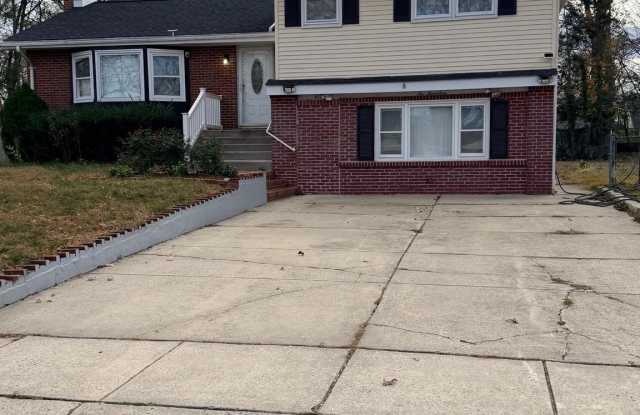 617 HELENA Avenue - 617 Helena Avenue, Golden Triangle, NJ 08002