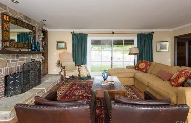 24 Narcissa Drive Gallery 2