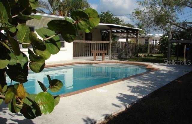 3112 CHASE CIRCLE photos photos