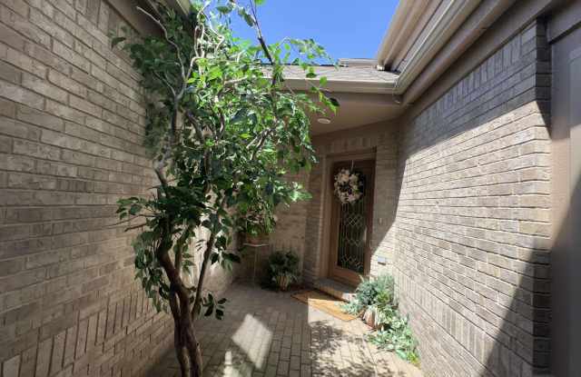 26140 HARBOUR POINTE DR S photos photos