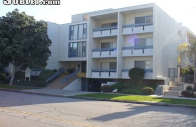 722 Brdway - 722 S Broadway, Redondo Beach, CA 90277