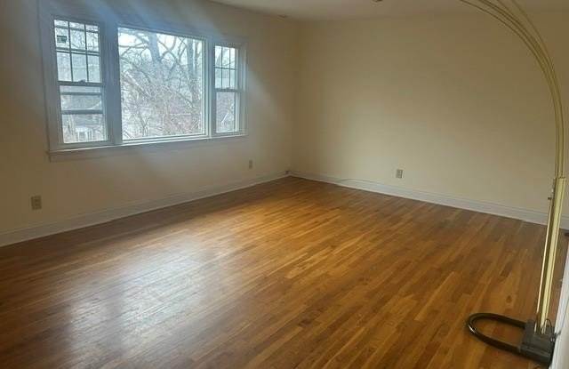 543 Palmer Road Gallery 2