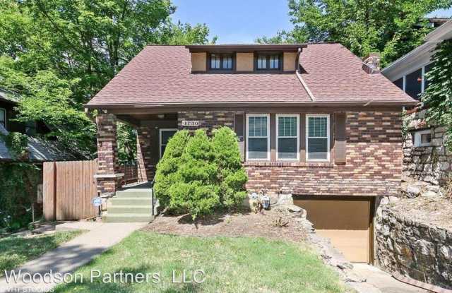 4730 Fairmount Avenue - 4730 Fairmount St, Kansas City, MO 64112