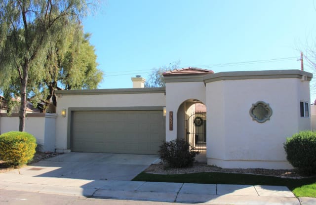 7801 N VIA DE LA LUNA -- - 7801 North via De La Luna, Scottsdale, AZ 85258