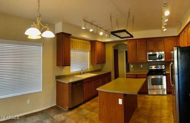 15026 W Cottonwood Street Gallery 4