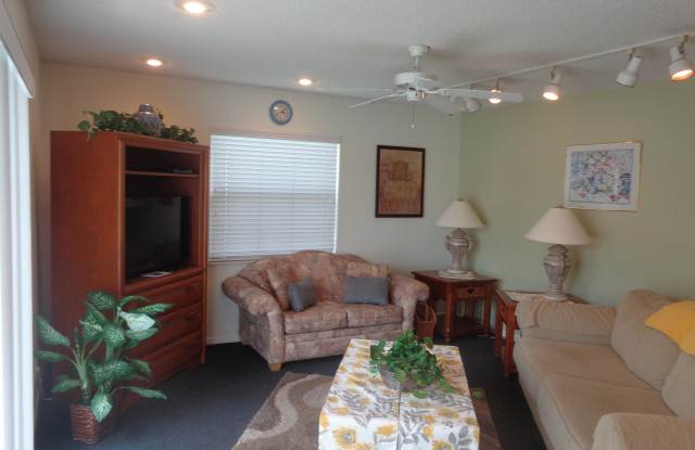 594 N Wickham Road Gallery 2