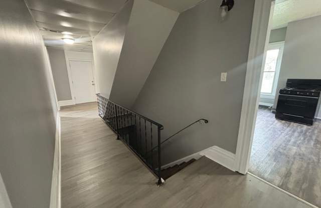 Newly updated 3 bedroom apartment in Mt Washington ! photos photos
