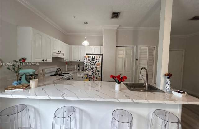 2734 Bird Ave photos photos