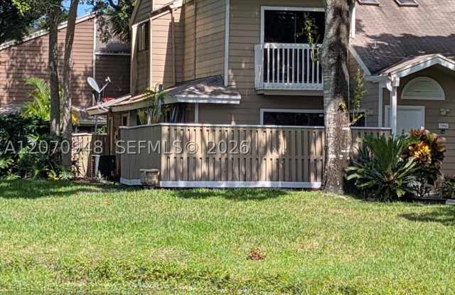 7162 Sportsmans Dr Gallery 1