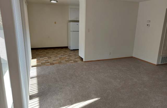 1100 Ranchero Way photos photos