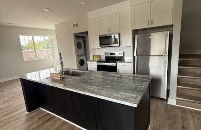 516 North Main Apartments photos photos